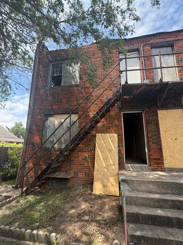 432 N Minnesota, Wichita, KS 67214