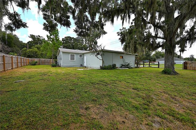 3958 2ND STREET NW, Lakeland, FL 33810