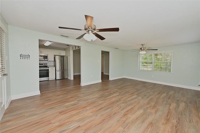 3958 2ND STREET NW, Lakeland, FL 33810