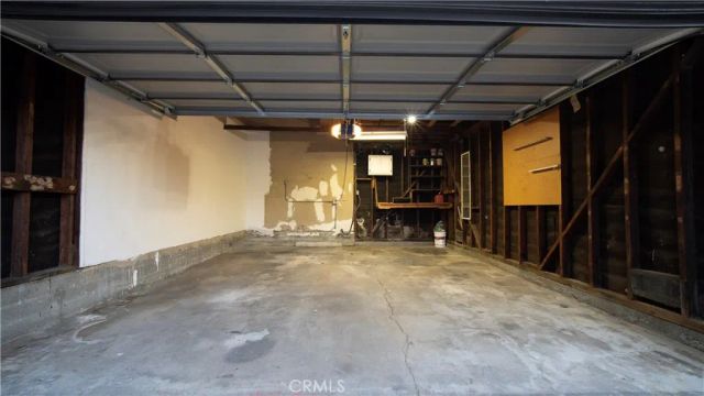 8421 Tampa Avenue, Northridge, CA 91324
