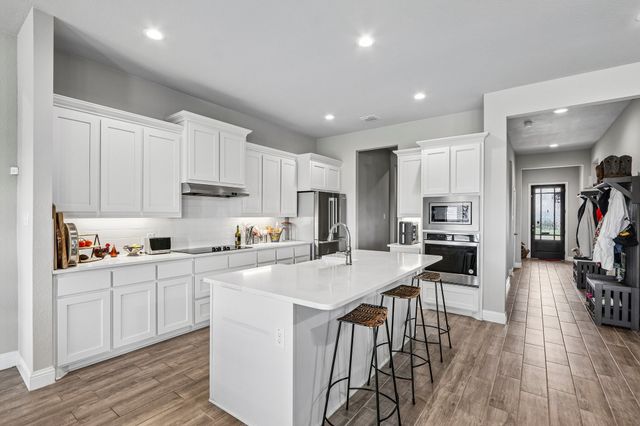 1632 Goodnight Trail, Krum, TX 76249