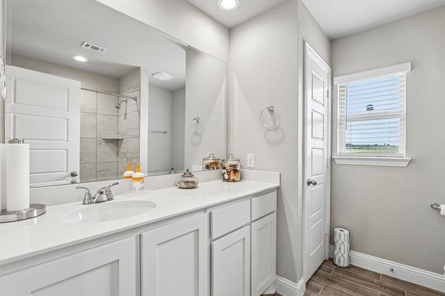 1632 Goodnight Trail, Krum, TX 76249