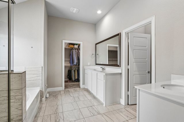1632 Goodnight Trail, Krum, TX 76249