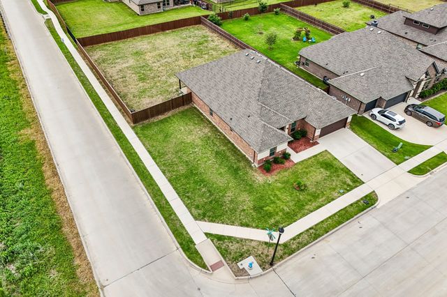 1632 Goodnight Trail, Krum, TX 76249