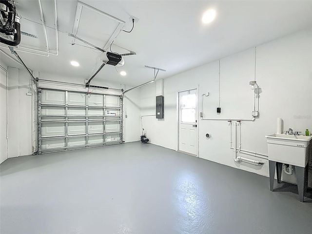 2463 68TH AVENUE S, St Petersburg, FL 33712