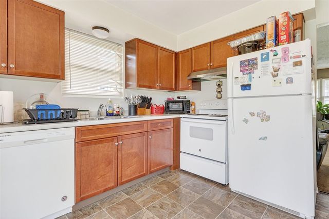 2820 Texel Drive, Kalamazoo, MI 49048
