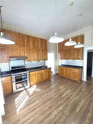 410 E Sprague Street, Winston-salem, NC 27127