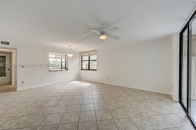 6800 Cypress Rd 506, Plantation, FL 33317