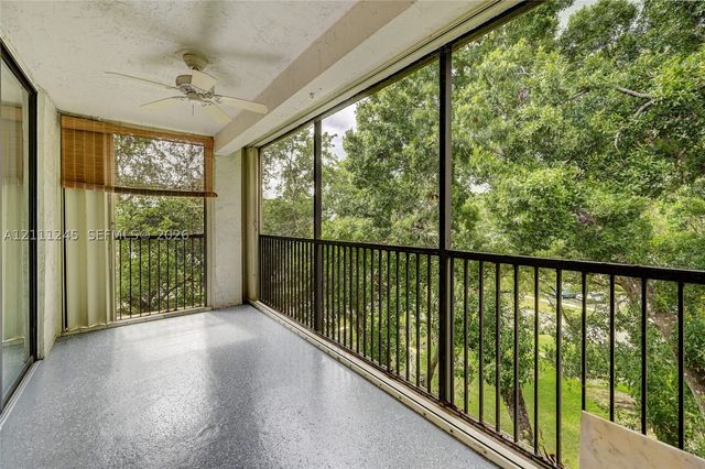 6800 Cypress Rd 506, Plantation, FL 33317