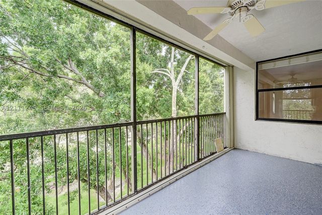 6800 Cypress Rd 506, Plantation, FL 33317