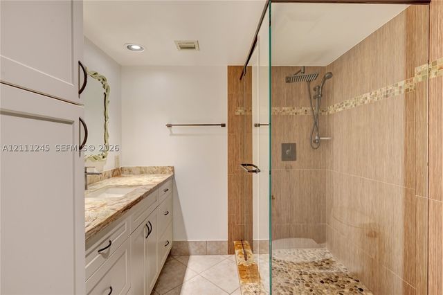 6800 Cypress Rd 506, Plantation, FL 33317