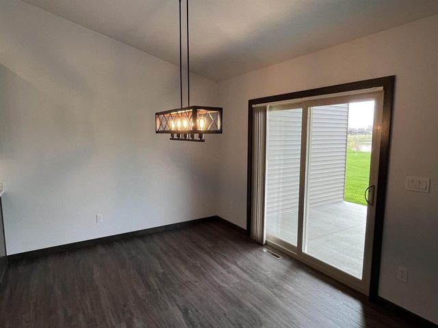 613 HAMMEN COURT, Kaukauna, WI 54130