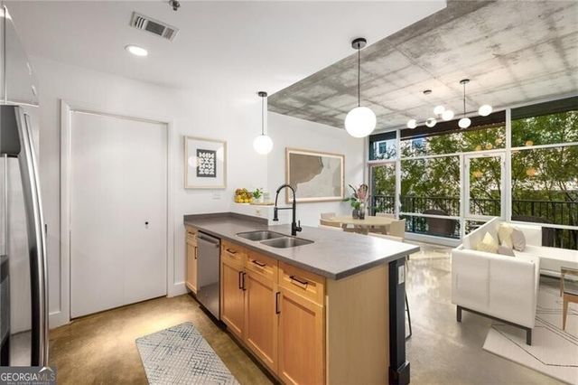 845 Spring Street NW 221, Atlanta, GA 30308