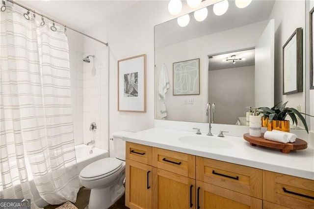 845 Spring Street NW 221, Atlanta, GA 30308