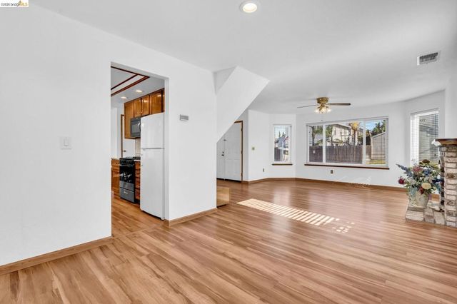1790 Delta Meadows Way, Oakley, CA 94561