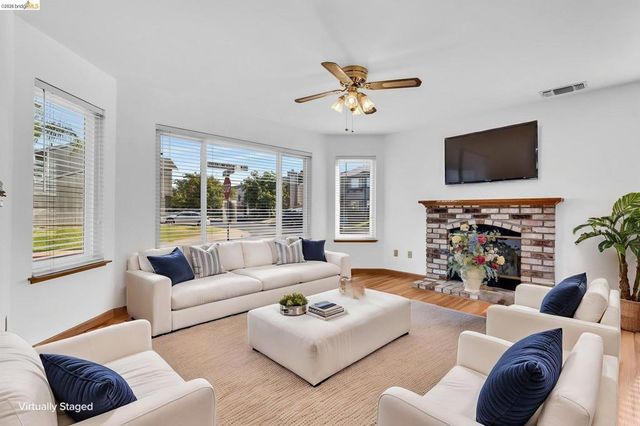 1790 Delta Meadows Way, Oakley, CA 94561