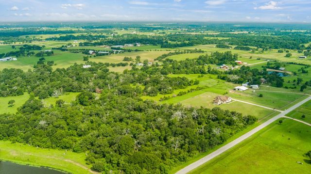 26701 B Nelson Road, Hempstead, TX 77445