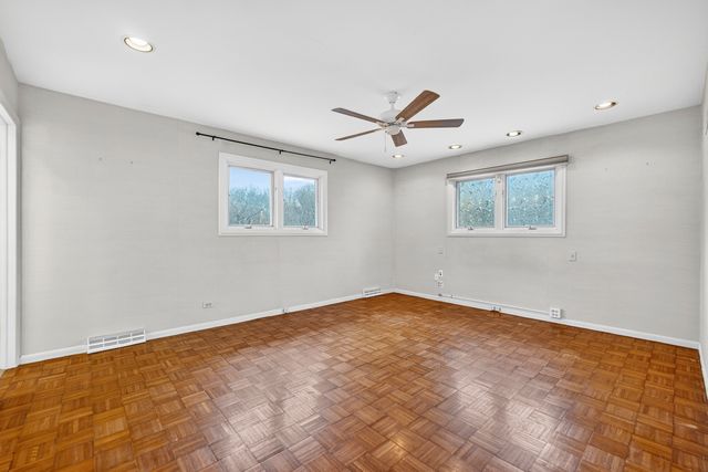 3272 Western Avenue, Highland Park, IL 60035