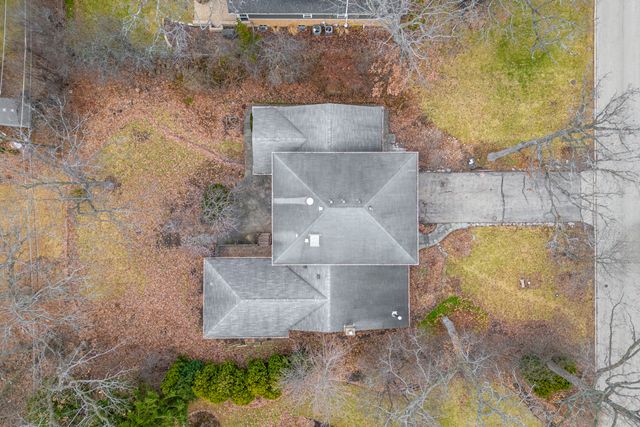 3272 Western Avenue, Highland Park, IL 60035