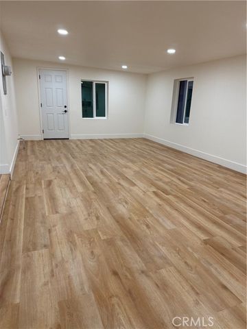 868 N Dallas, San Bernardino, CA 92410