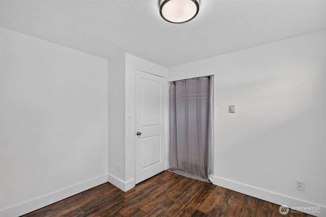 541 545 D Street, Blaine, WA 98230