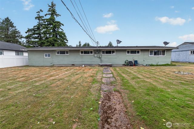 541 545 D Street, Blaine, WA 98230