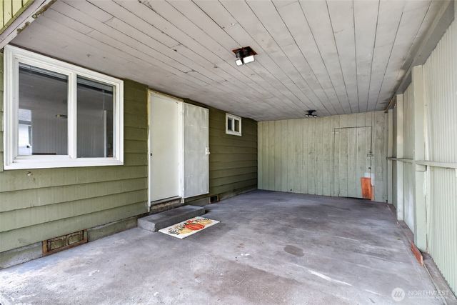 541 545 D Street, Blaine, WA 98230