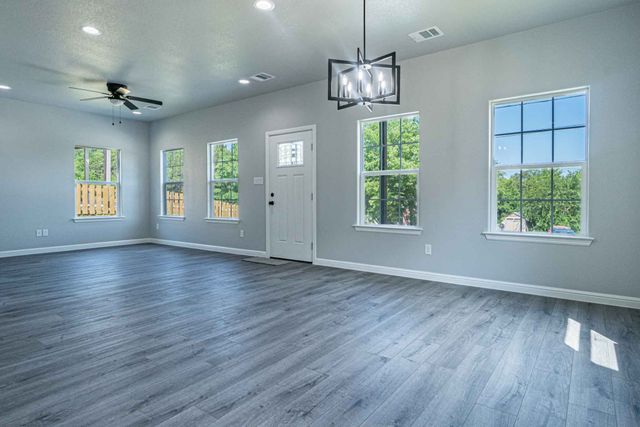 4315 Mountain Hollow Drive, Granbury, TX 76048