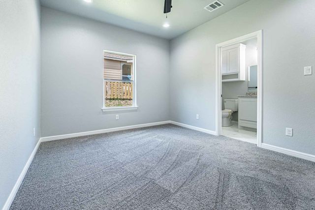 4315 Mountain Hollow Drive, Granbury, TX 76048
