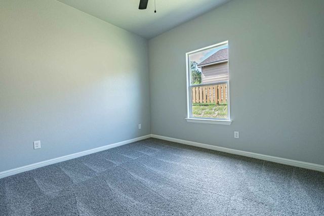4315 Mountain Hollow Drive, Granbury, TX 76048