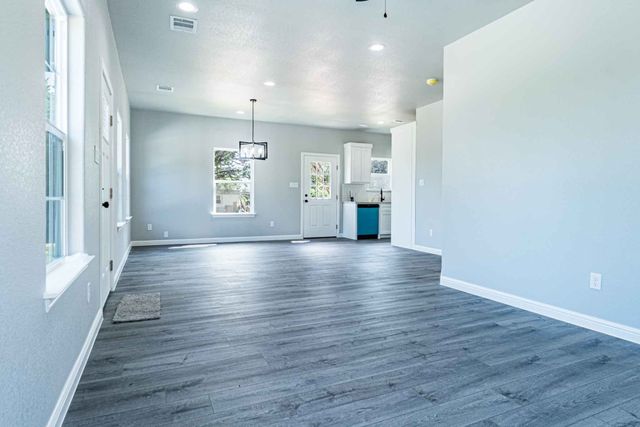 4315 Mountain Hollow Drive, Granbury, TX 76048