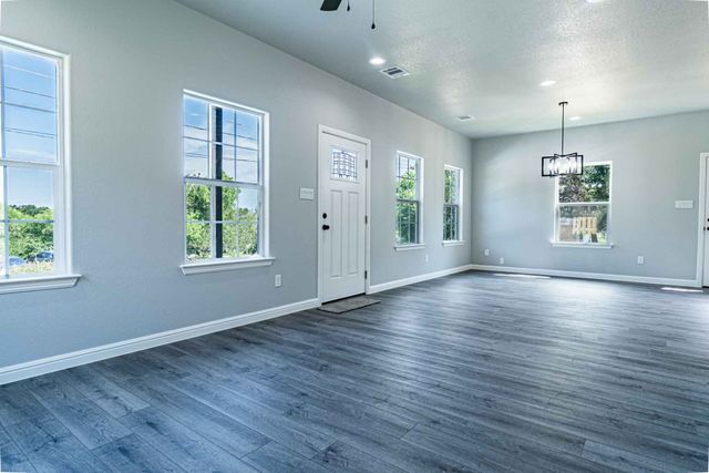 4315 Mountain Hollow Drive, Granbury, TX 76048