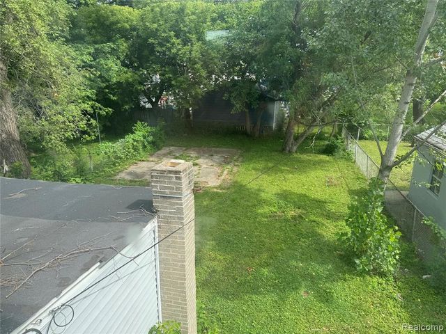 8119 Lozier Avenue, Warren, MI 48089