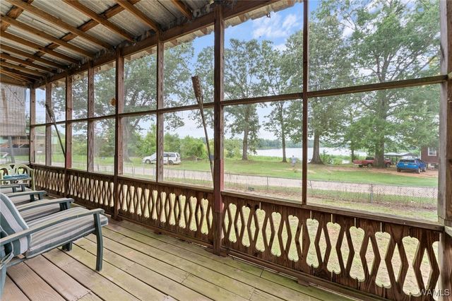 2423 Oak Village, Akron, AL 35441