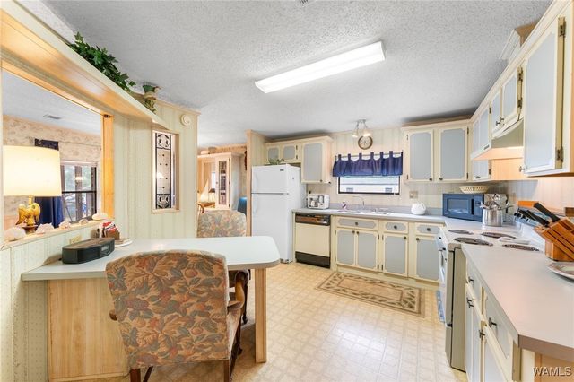 2423 Oak Village, Akron, AL 35441