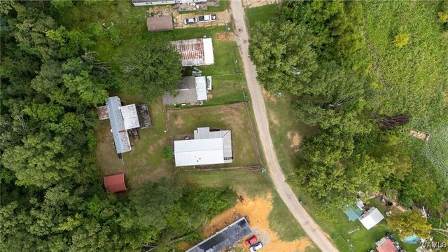 2423 Oak Village, Akron, AL 35441