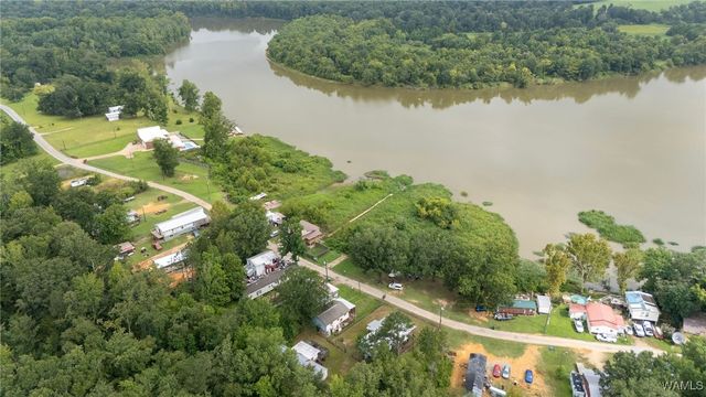 2423 Oak Village, Akron, AL 35441