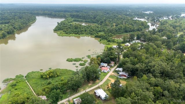 2423 Oak Village, Akron, AL 35441