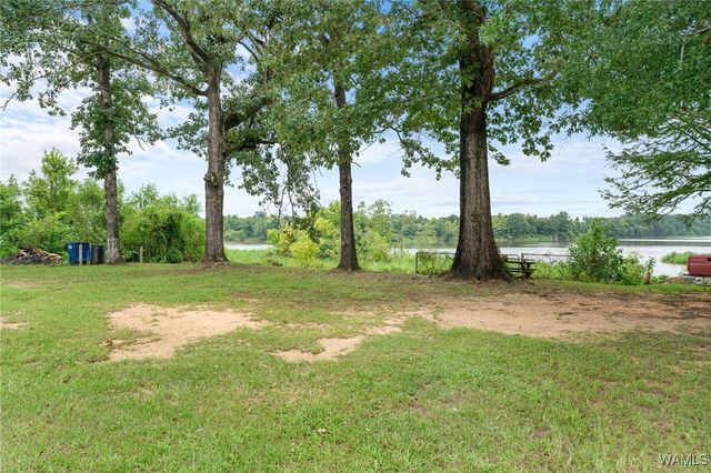 2423 Oak Village, Akron, AL 35441