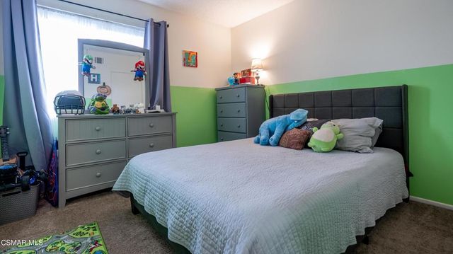 561 Spring Road 43, Moorpark, CA 93021