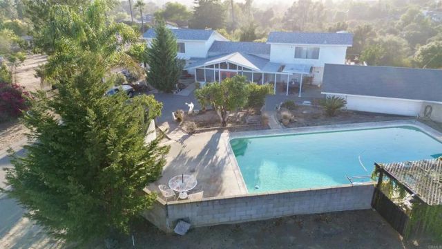 1701 Acacia Lane, Fallbrook, CA 92028