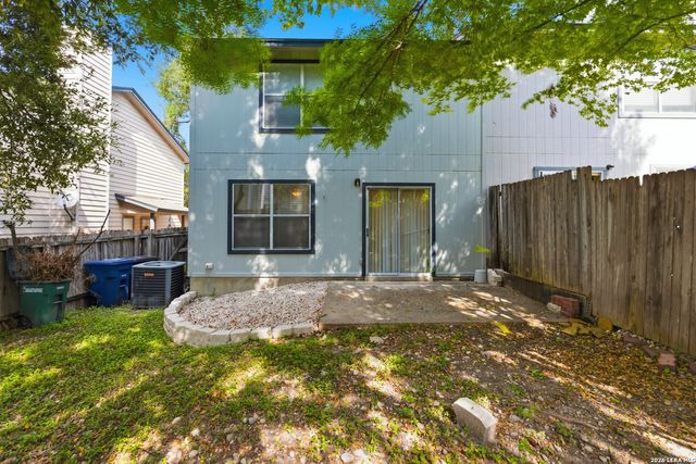 6126 Celtic, San Antonio, TX 78240