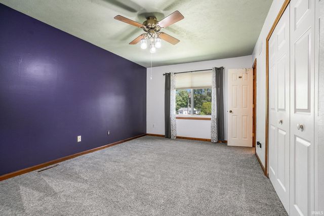 624 Windy Cove Court, Mishawaka, IN 46544