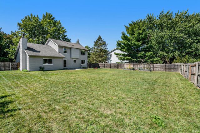 624 Windy Cove Court, Mishawaka, IN 46544