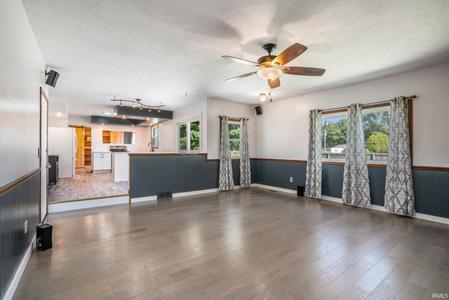 624 Windy Cove Court, Mishawaka, IN 46544