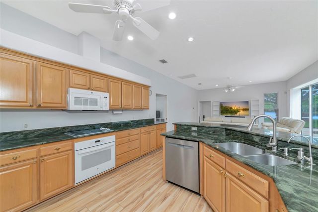 619 147TH STREET E, Bradenton, FL 34212