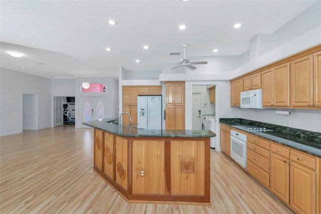 619 147TH STREET E, Bradenton, FL 34212