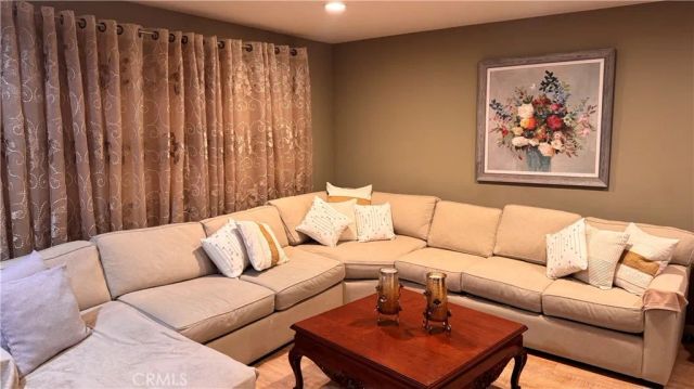 9916 Liggett, Bellflower, CA 90706