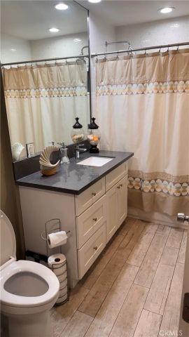 9916 Liggett, Bellflower, CA 90706