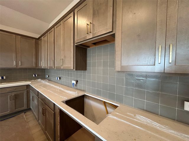 9725 Serene Bliss LN, Buda, TX 78610